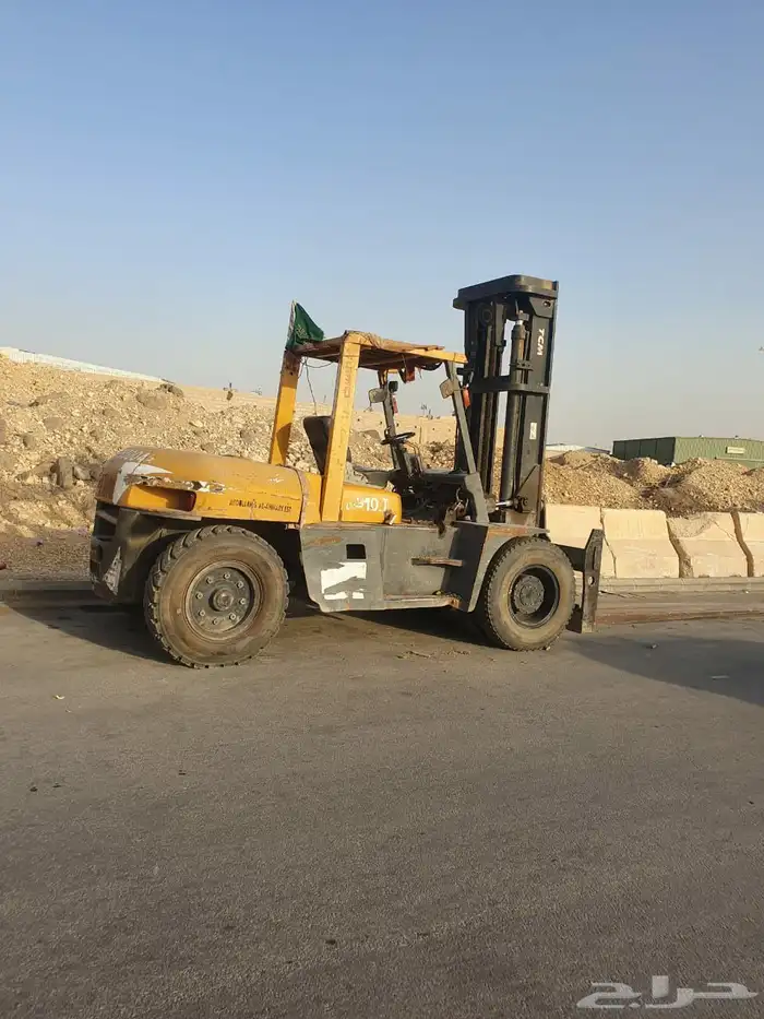 رائ لي  فور  لف  forklifts for rent 2