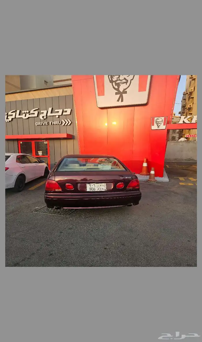 لكزس gs 300 السياره في حاله جيده للبيع على أعلى سوم 3