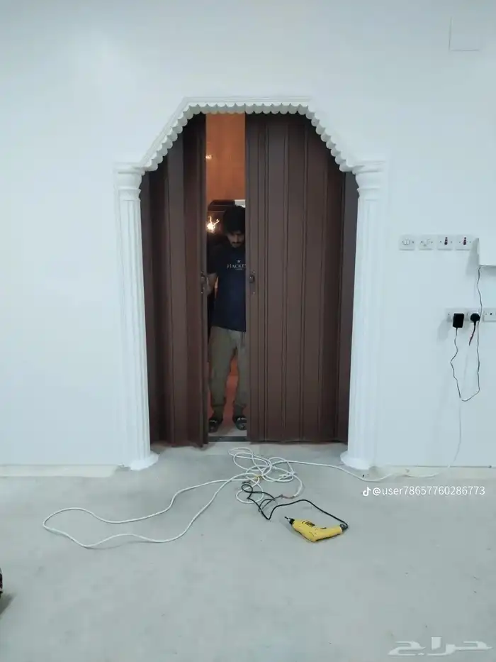 ابواب كرديون سحاب. جلد بلاستيك. مصنع سعودي. ايطالي 9