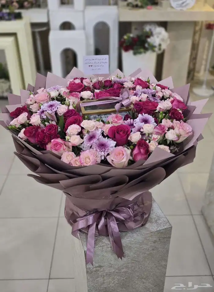 تنسيق ورد حسب الطلب ورد (طبيعي) و (صناعي) 0