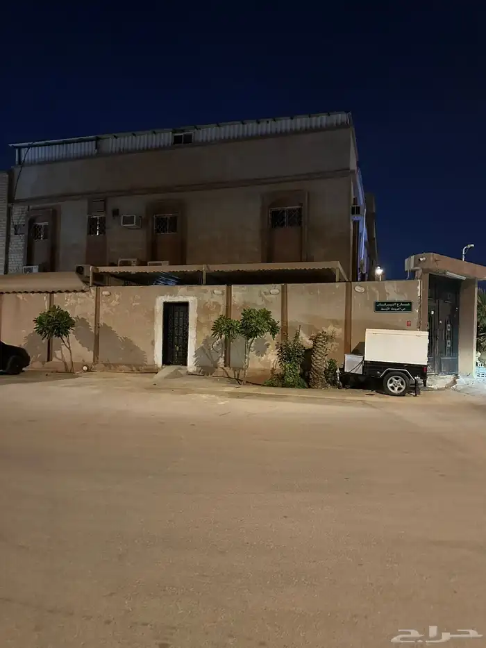 للبيع الرياض العريجاء 2