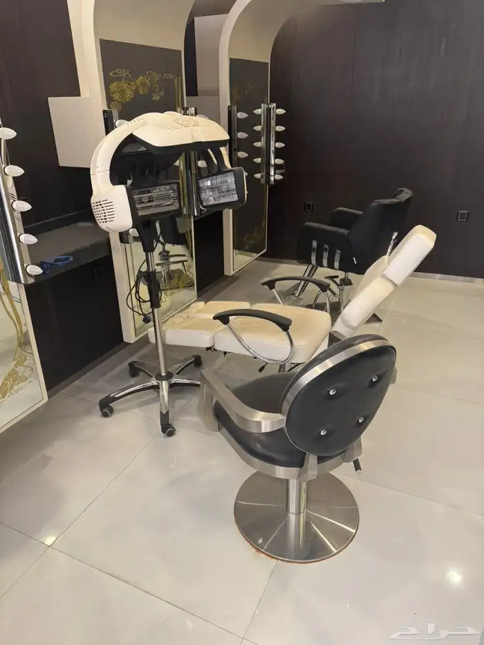 أغراض مركز مساج نسائى 11