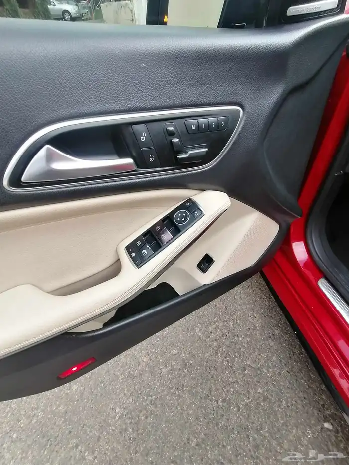 للبيع مرسيدس CLAموديل 2014. AMG 30
