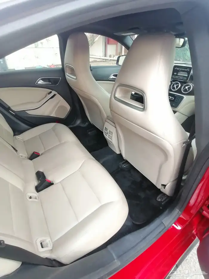 للبيع مرسيدس CLAموديل 2014. AMG 21