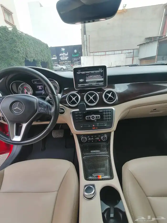 للبيع مرسيدس CLAموديل 2014. AMG 24