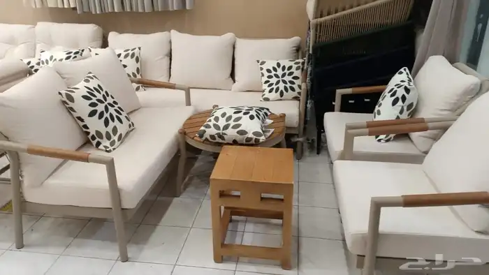 تفصيل وتنجيد كنب وجلست خارجيه حسب الطلب 3