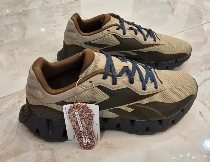 ريبوك. حذاء رياضي مقاس 43. جديد. أصلي فيتنامي 6