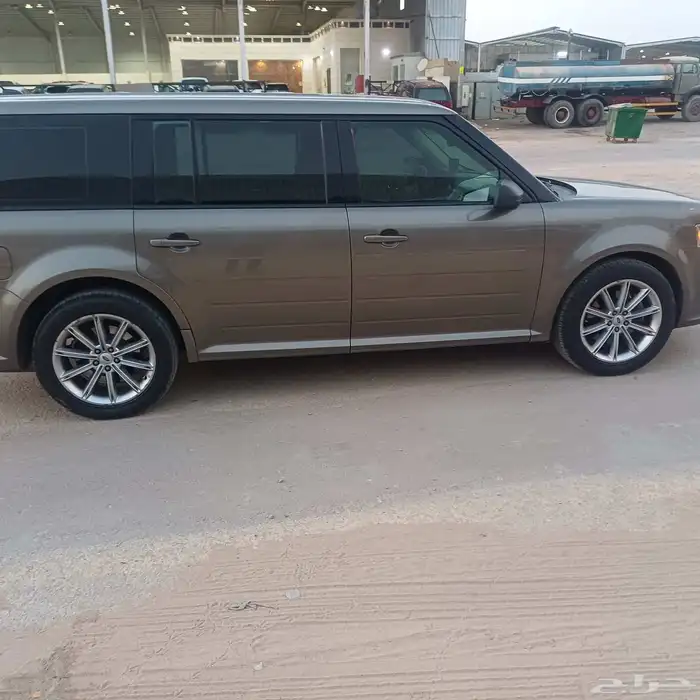 فورد فلكس ممشى 300 82 الف 5