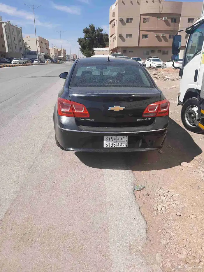 للبيع أوالبدل شفرولية كروز فل كامل 2017 2