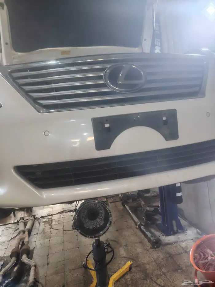 جيربكس الكزس 460 LS تمان نمر موديل 2011 3