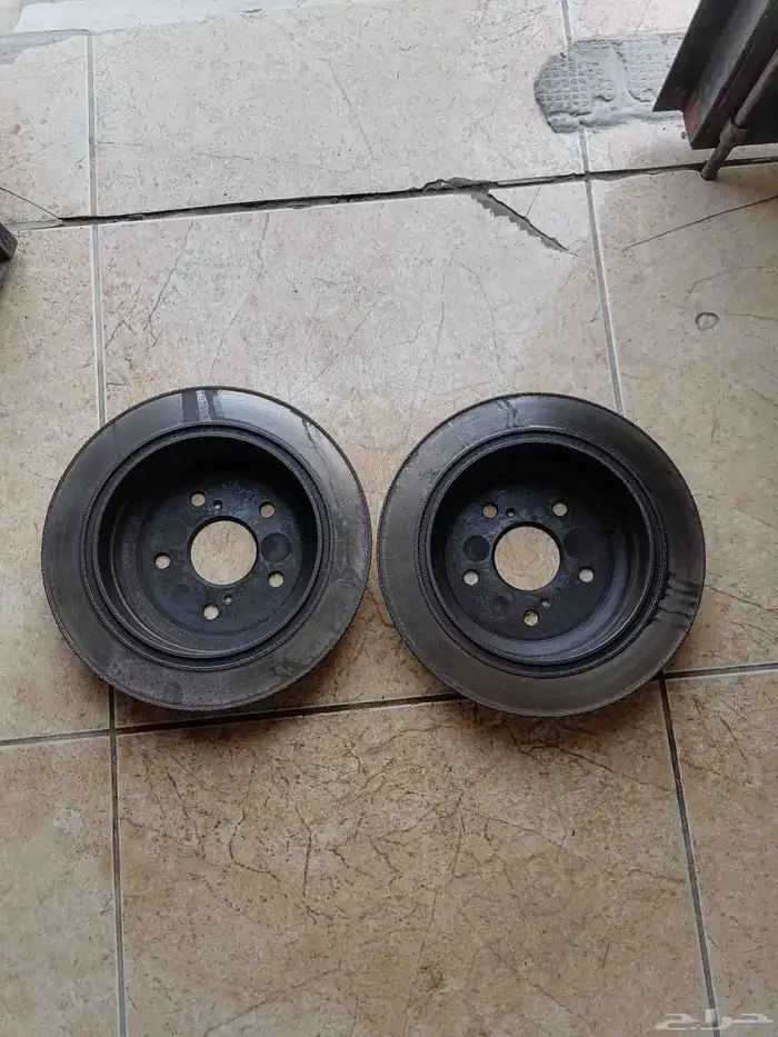 طقم هوبات خلفية اصلي مستورد كامري موديل 2003 إلى 2006 1