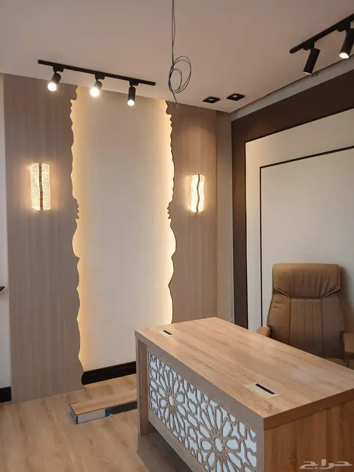 فني ديكور كل شي وسعره. توريد تركيب ضمان محل 0