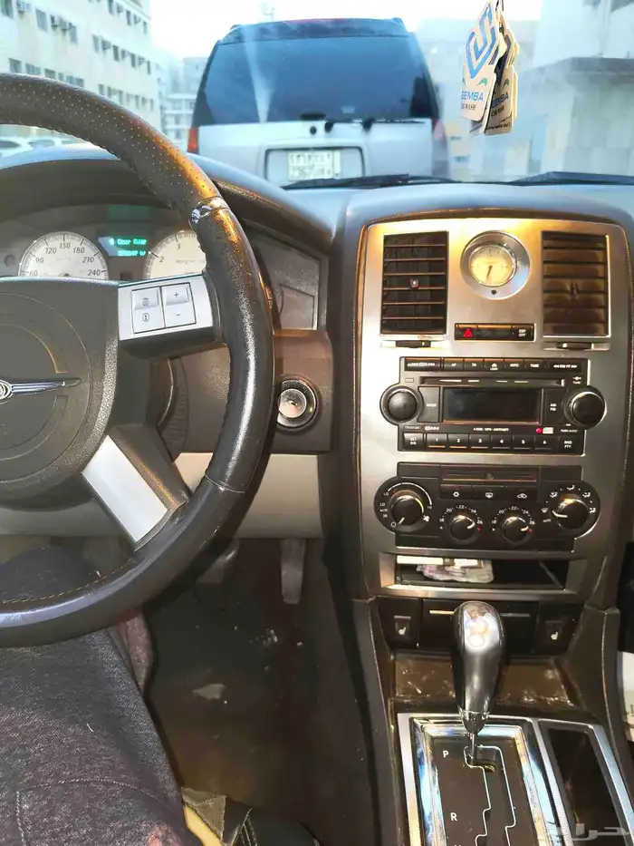 كرايسلر اس ار تي SRT8 2006 للبيع او للبدل 11