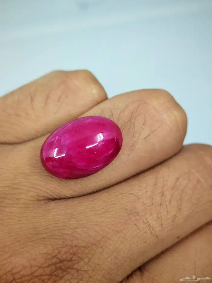 ياقوت طبيعي راهي معالج حرارة بشهادة دولية معتمدة 0