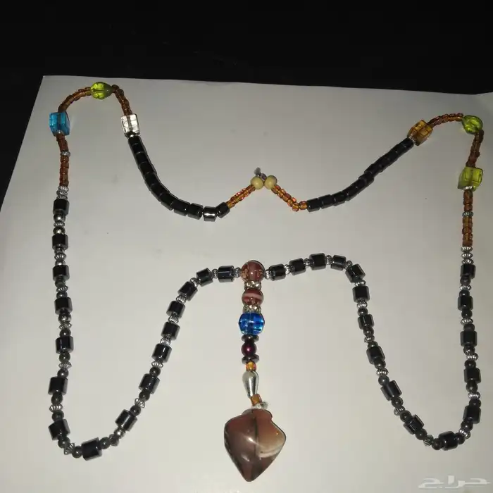 عقد نسائي شغل يدوي 5