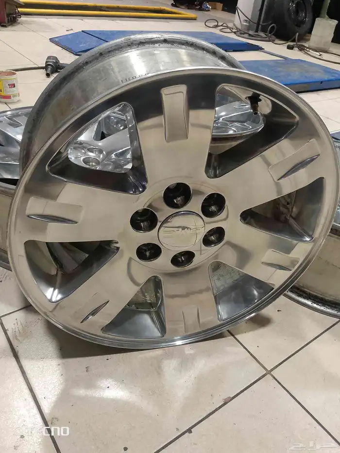 طقم جنوط جمس يوكن أصلي وكاله نيكل شبه جديد 4