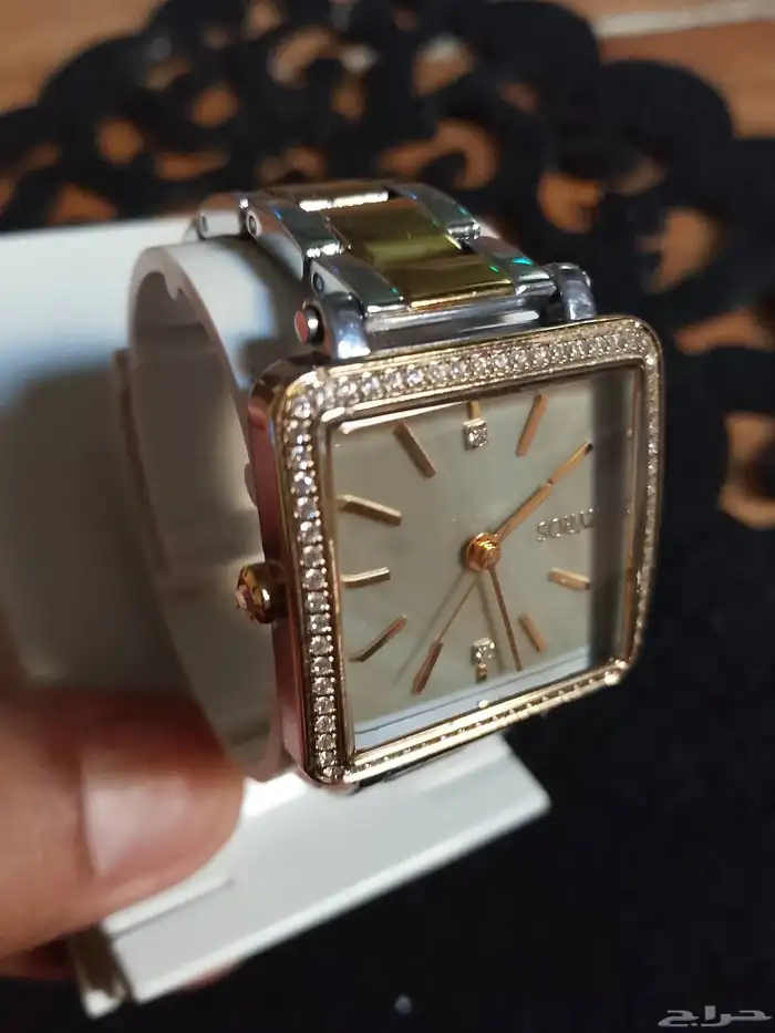 ساعه نسائيه 2