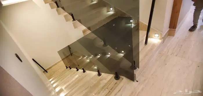 تركيب جميع انواع الزجاج السكريت في أبها 0