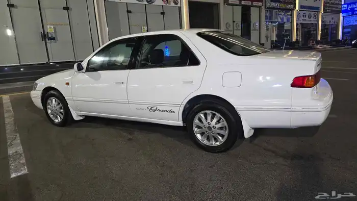 تويوتا كامري 2002 4