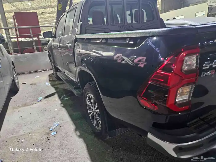 تويوتا هايلكس سوبر جي ال اكس 2023 لون كحلي 3