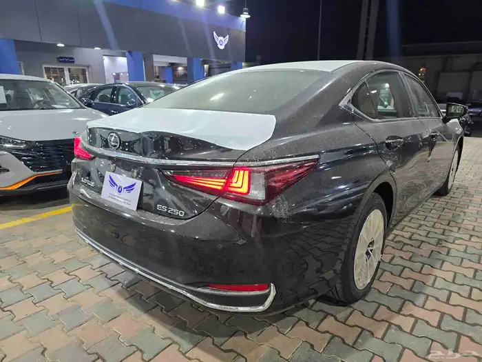 لكزس ES250 2025 AA ( كاش - تقسيط ) 7