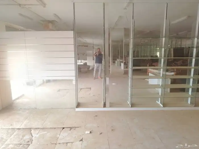 زجاج صيدليه للبيع 4