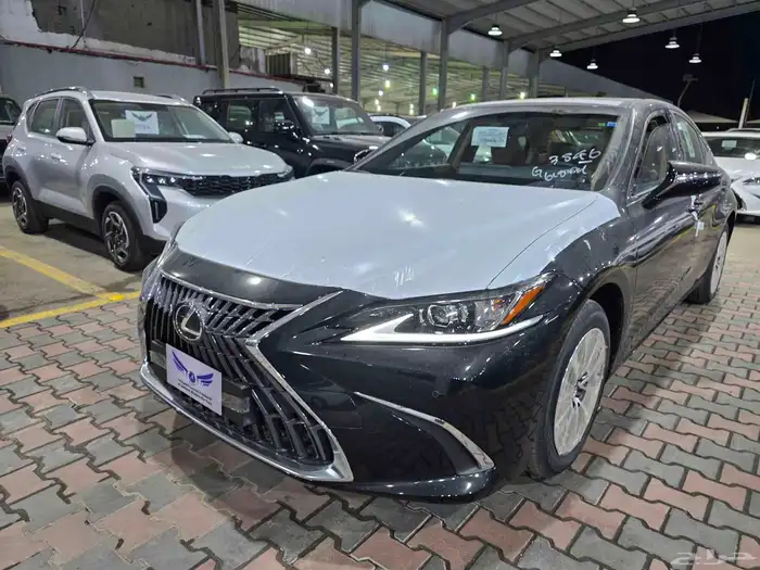 لكزس ES250 2025 AA ( كاش - تقسيط ) 4