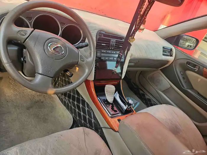 لكزس gs 300 السياره في حاله جيده للبيع على أعلى سوم 0