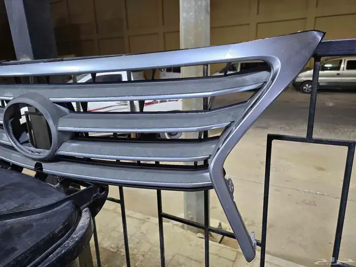 للبيع شبك اصلي وكالة جيب لكزس 570- الموديل 2012 1