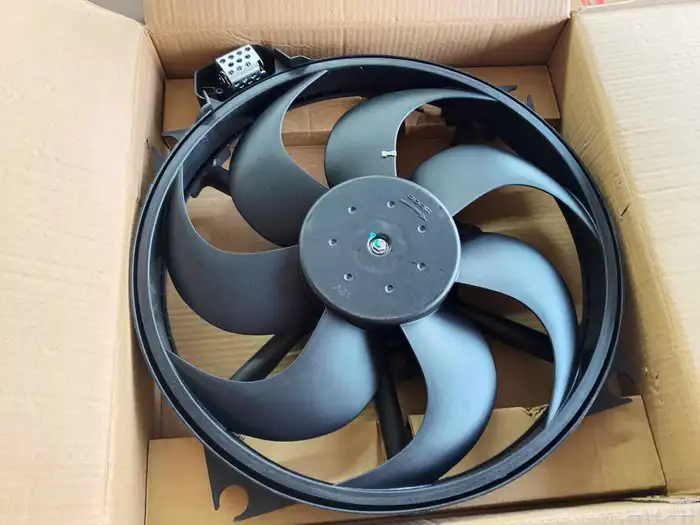 قطع غيار رينو قطع غيار شنجان 3