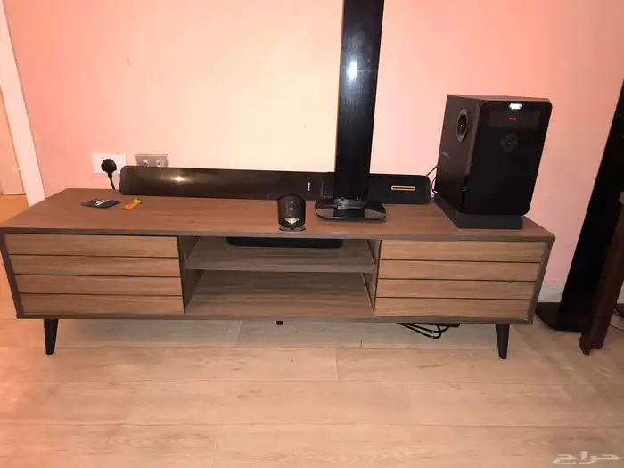 كنب و اثاث للبيع 0