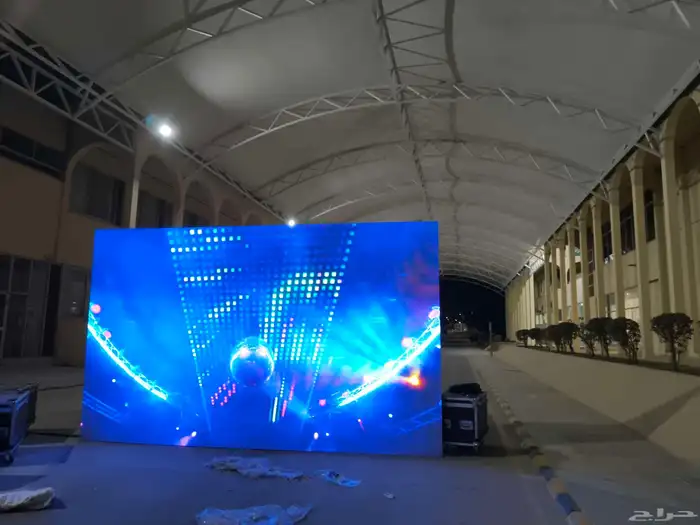 شاشات ايجار 1