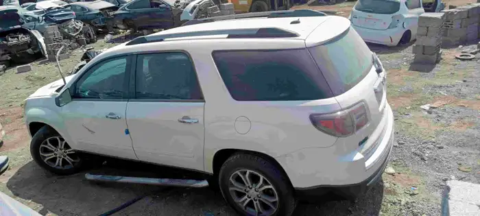 GMC اكاديا 2015بيع قطع قيار فقط 3
