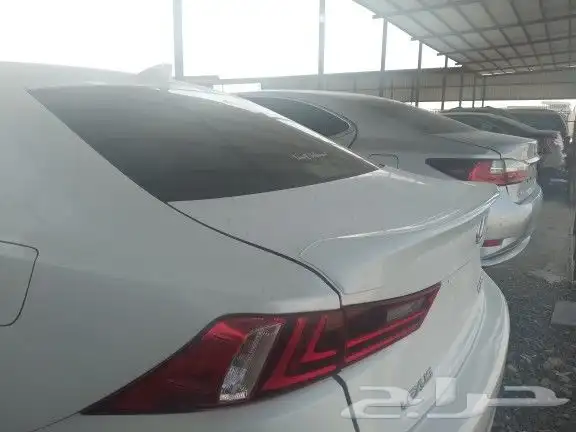 يوجد لدينا جميع انواع قطع غيار السيارات المستخدمه تشليح 4