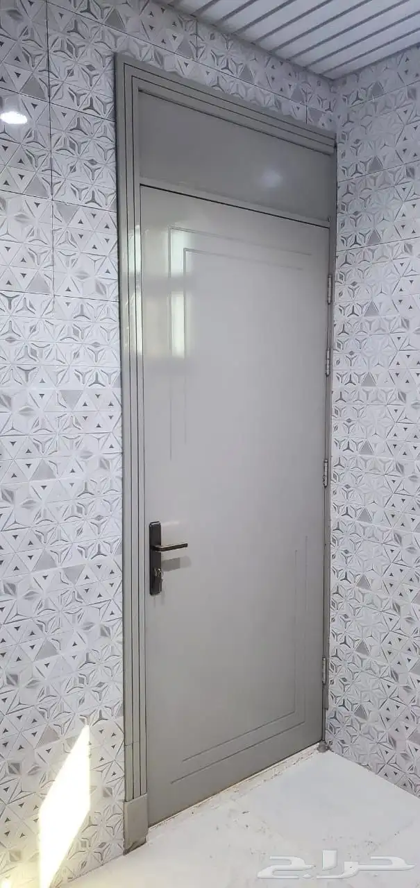 تفصيل ابواب خشب عاليه الجوده   مقاومه للرضه والرطوب 2