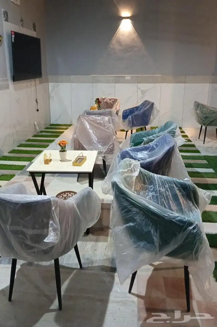 مقهى للتقبيل 7