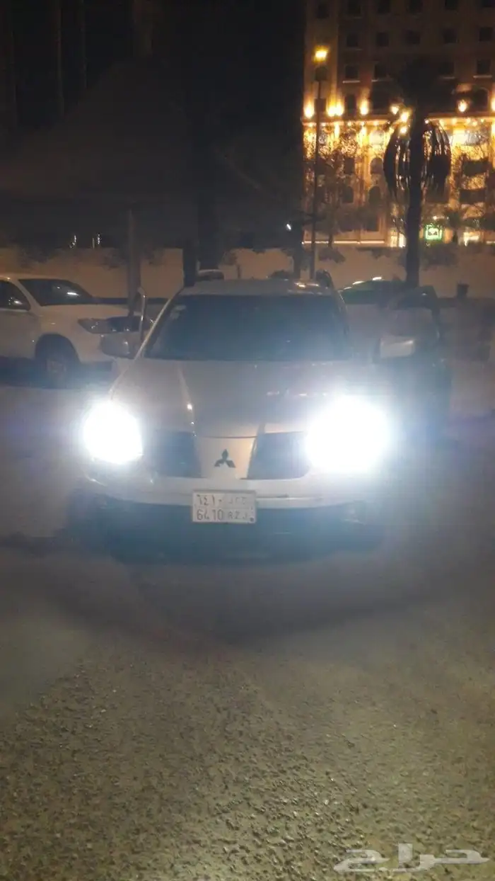 للبيع سيارة جيب ميتسوبيشي اوتلاندر اتوماتيك موديل 2007مفحوص 5