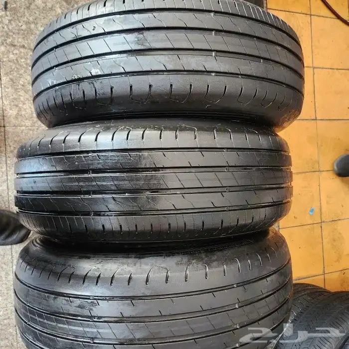 كفرات جودير مستخدم نظيف 2023تاريخمقاس 17 65 225 5