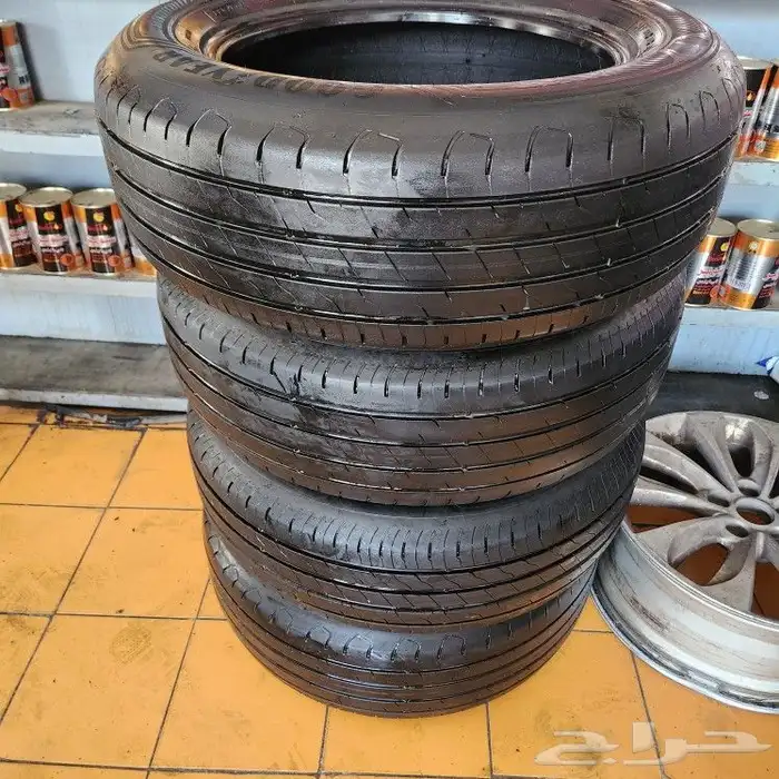 كفرات جودير مستخدم نظيف 2023تاريخمقاس 17 65 225 2