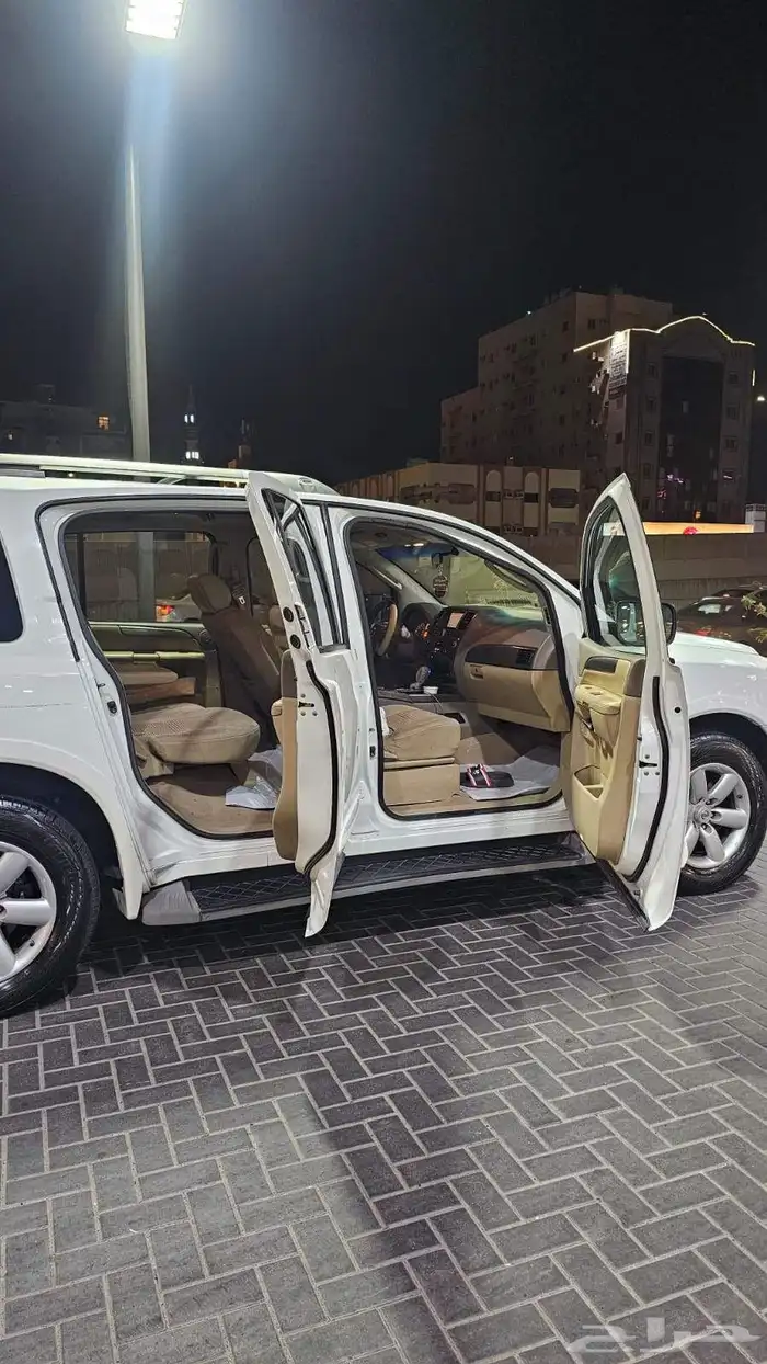 نيسان ارمادا موديل 2011 5