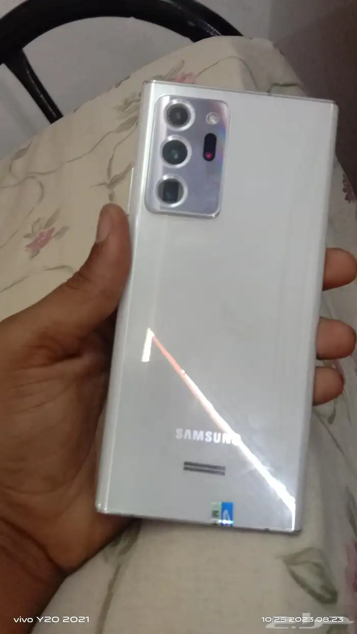 جوال سامسونج نوت 20 الترا 5G 128G شبه جديد بس مكسور شاشه 2