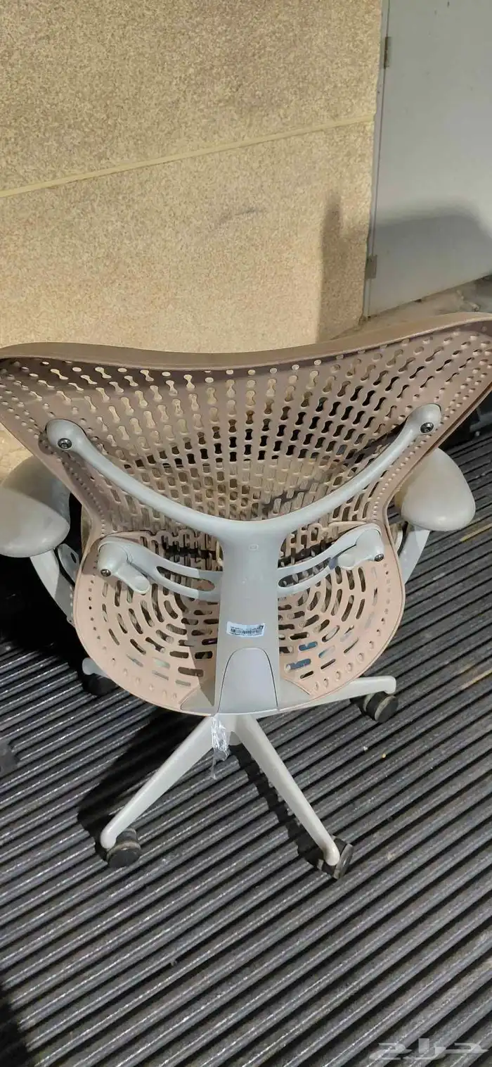 Herman Miller Mirra fully equipped made in America 6