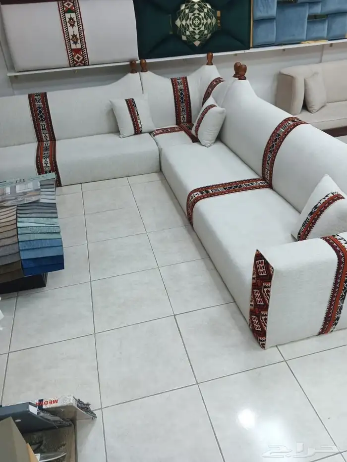 تجيد تفصيل كنب ستائر كويس مساندة مجالس 2