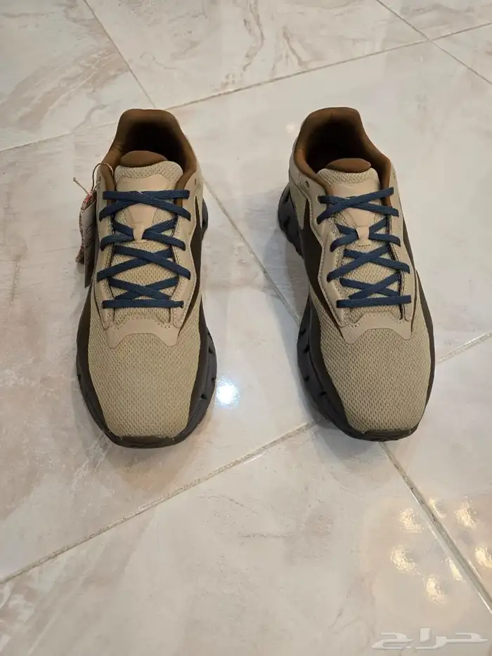 ريبوك. حذاء رياضي مقاس 43. جديد. أصلي فيتنامي 8