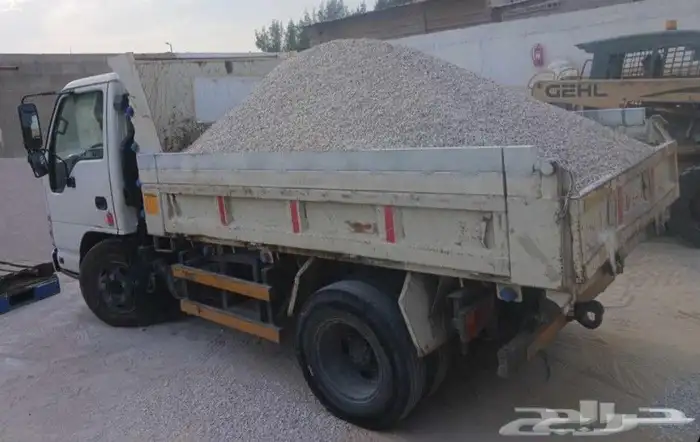 دينة قلاب توصيل توريد رمل عادي رمل مساح وكنكري وسمنت وطابوق 1