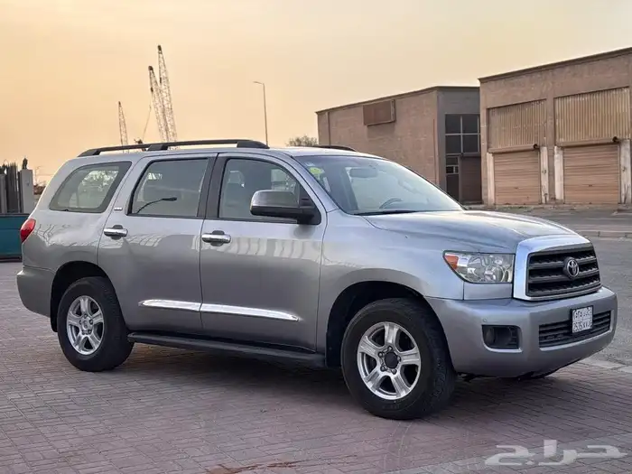 تويوتا اسكويا 7