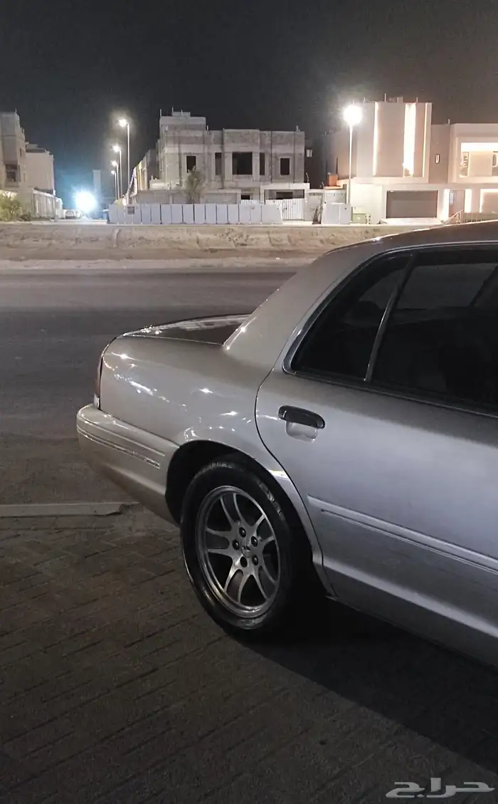 فورد فكتوريا سبورت قير ارضي جنط 17 شنبر عرض 1