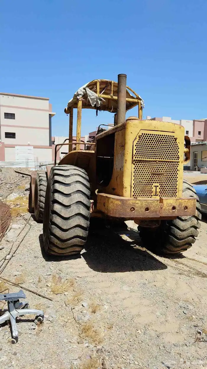 شيول 66 سي كتربلر بجدة مكينه قير طربات على الشرط 35000 اخر 2