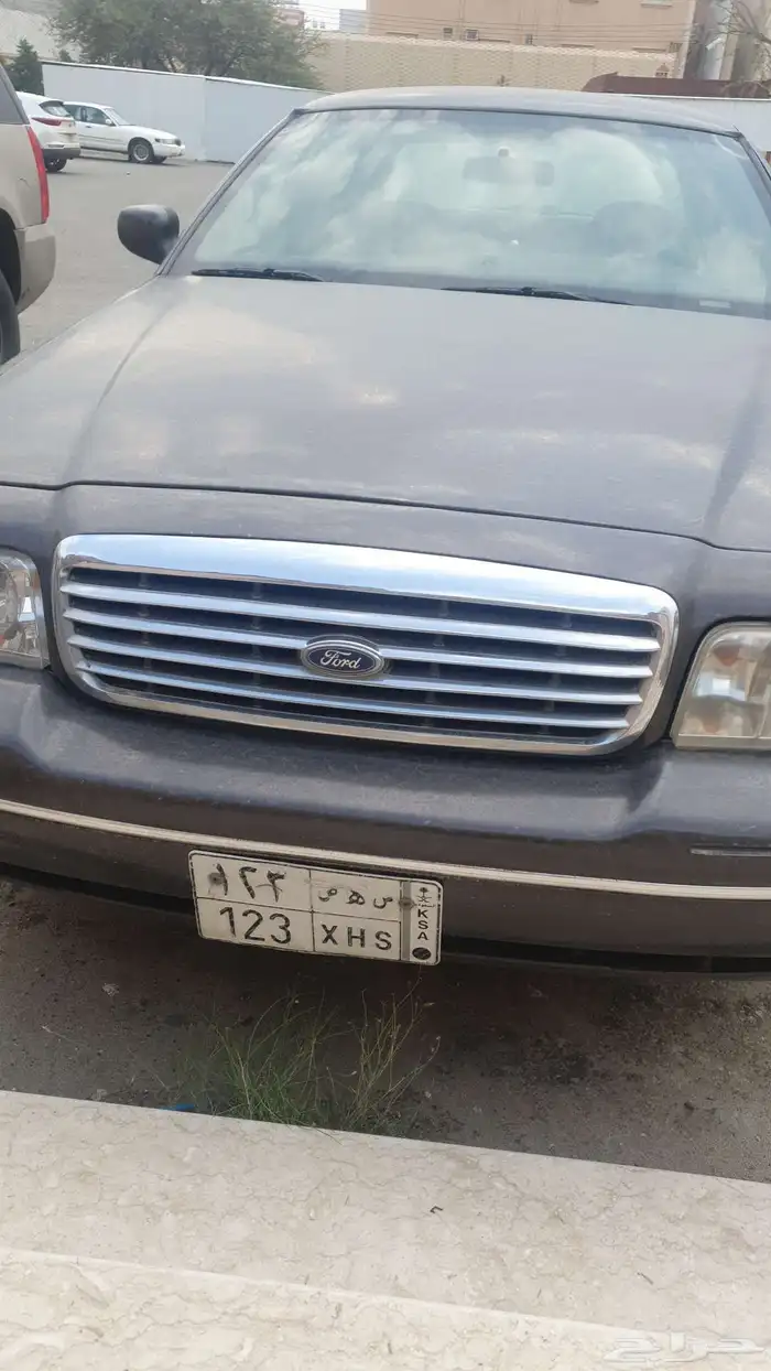 فورد فكتوريا موديل 1999 مجدد ومفحو سيم ب9000 آلاف ونبغى من ا 0