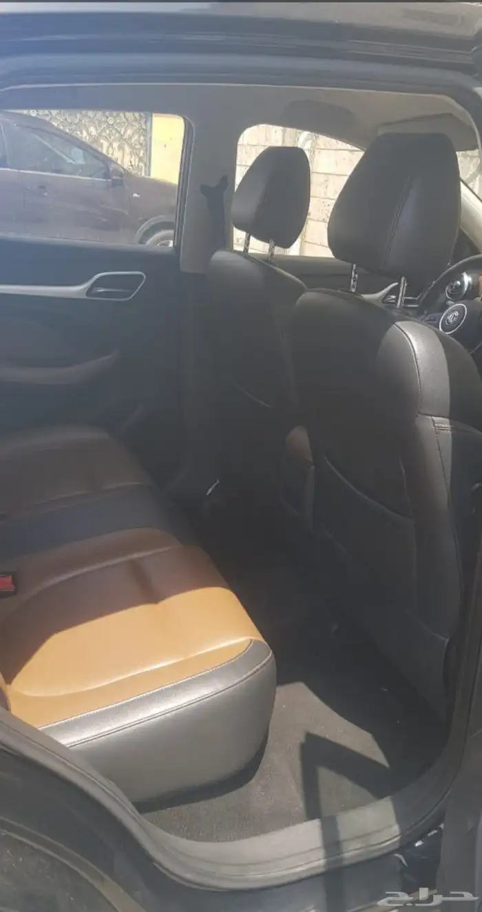 MG ZS بحالة ممتازة 2